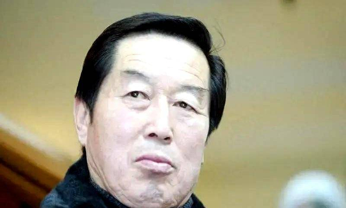 开云APP-体坛丑闻!马俊仁,逼队员集体摘阑尾,亲自给女队员使用禁药!|成绩|马家军|训练|姑娘_新浪体育_新浪新闻